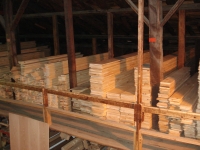 pine boards (32K)